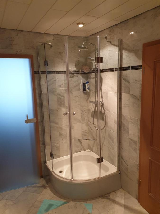 Wohnung für 4 Personen, 2 Schlafzimmer, 2 Parkplätze, WLAN Constanza Exterior foto